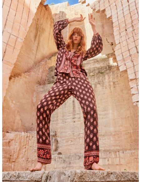 Pijama largo camisero print paisley tacto seda