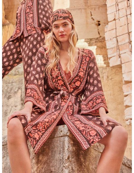 Bata estampado paisley tacto seda