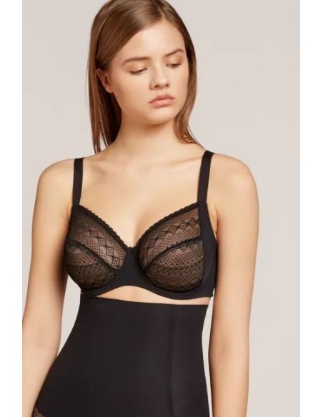 Sujetador máxima sujeción sin relleno copas C, D y E