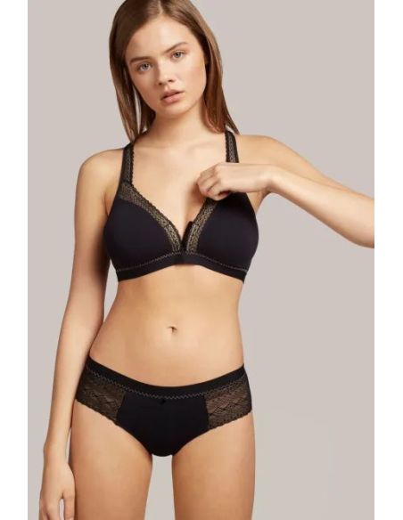 Sujetador postquirurgico en colaboración con AECC