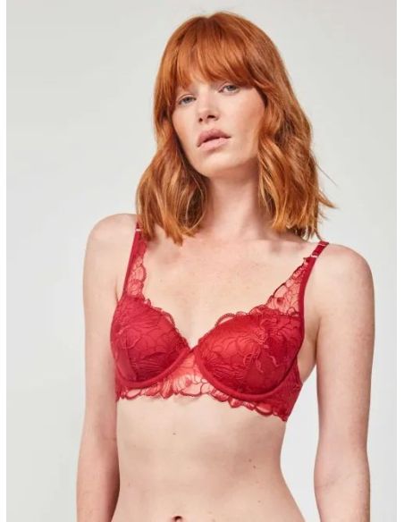 Sujetador capacidad copas B, C y D con soporte óptimo