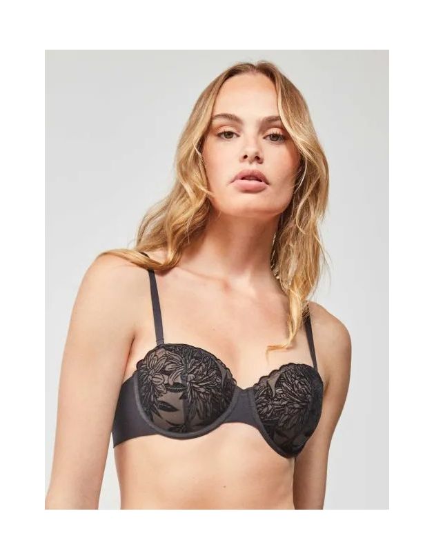 Sujetador bandeau con escote bajo adaptable