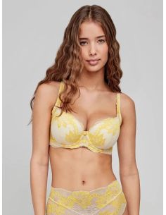 Sujetador capacidad  copas C, D y E