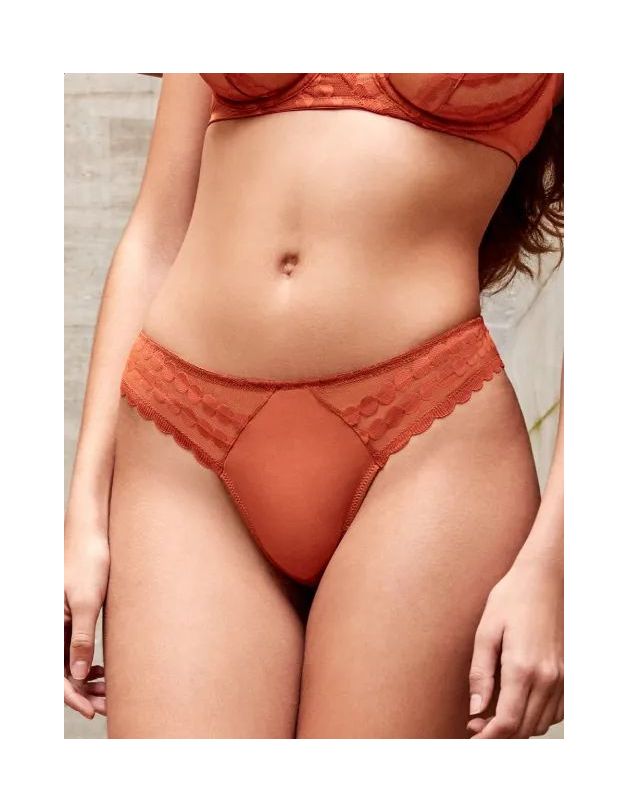 Braguita brasileña encaje