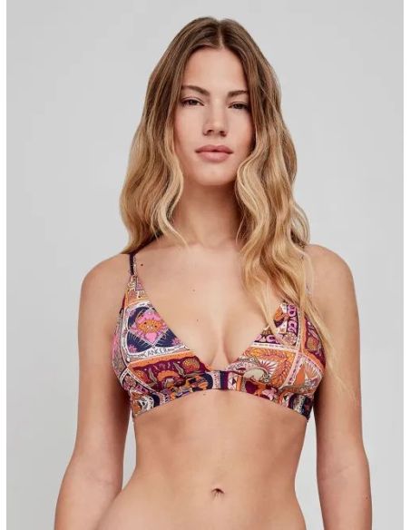 Top bikini triangular sin aro y foam extraíble