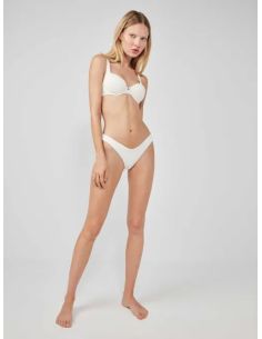 Braguita bikini corte en V 2