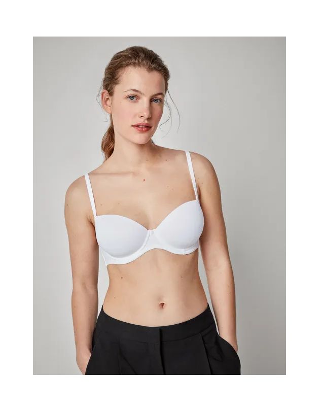 Sujetador capacidad copas C y D