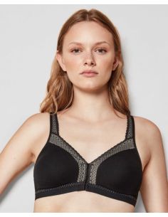 Sujetador postquirurgico en colaboración con AECC