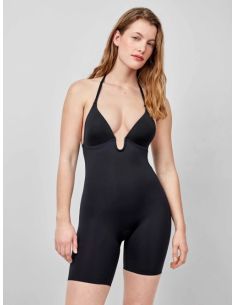 Body pantalón escote extremo