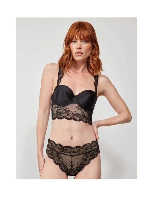 Sujetador bustier desmontable en copas B y C...