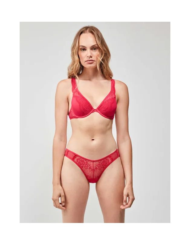 Sujetador push up para copas B y C con relleno...