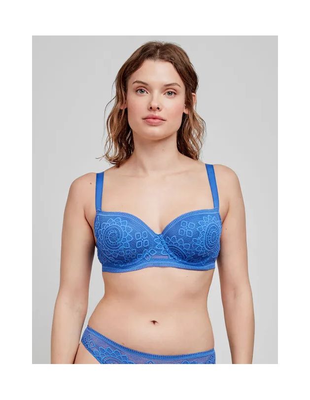 Sujetador capacidad  copas B, C y D