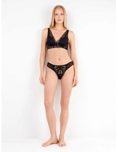 Sujetador bralette efecto push up guipur