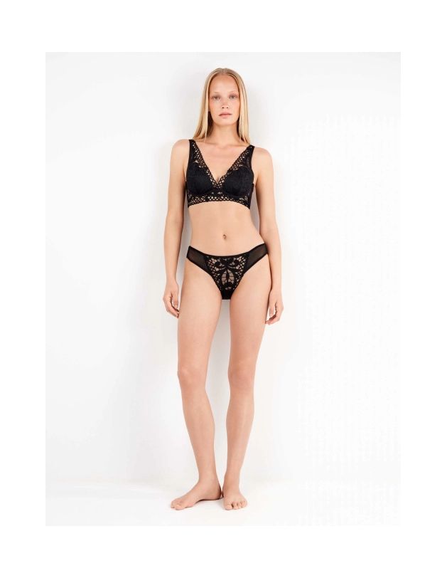 Sujetador bralette efecto push up guipur