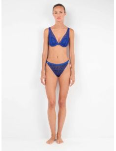 Sujetador bralette de encaje azul klein