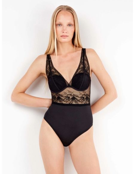 Body con foam escote en V