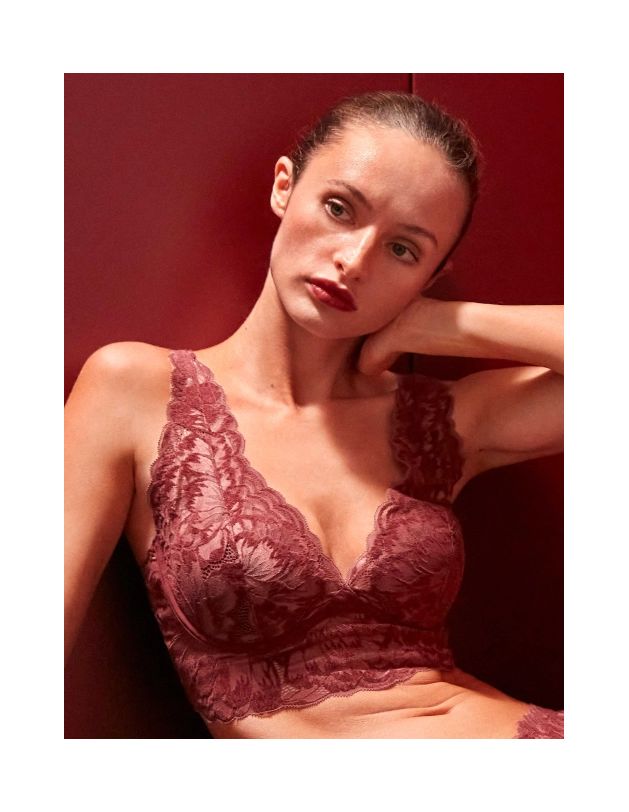 Sujetador bralette encaje terciopelo