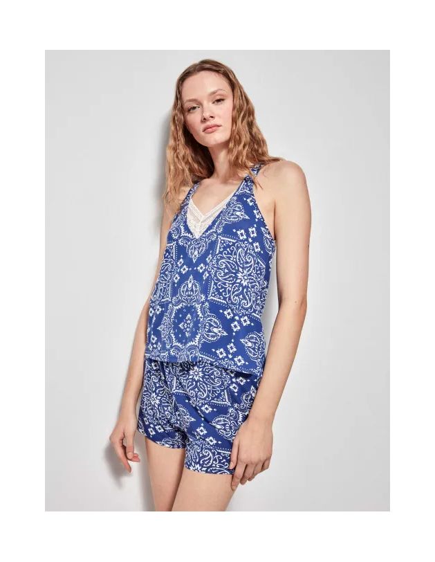 Pijama corto en tejido estampado