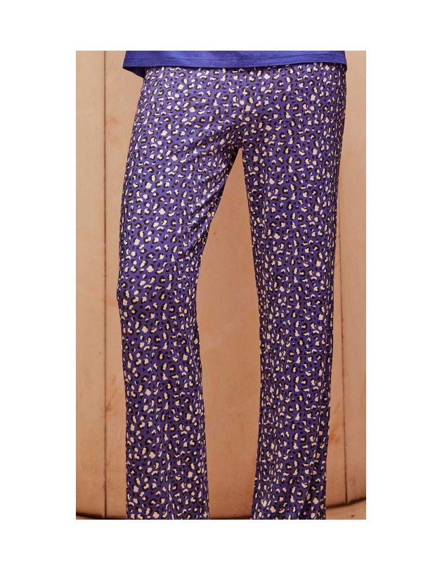 Pantalón largo estampado leopardo