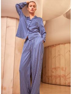 Pijama camisero de rayas satinado