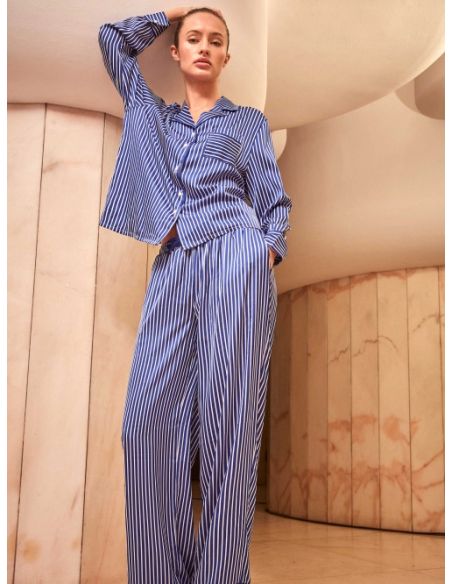 Pijama camisero de rayas satinado