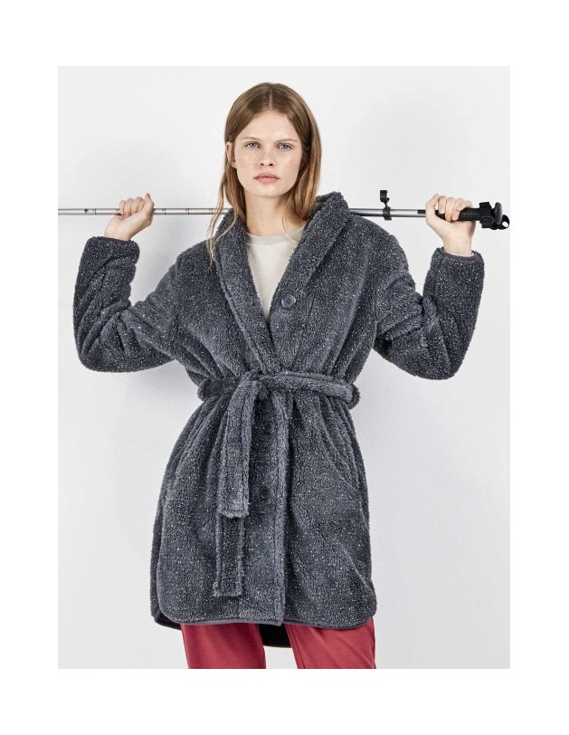 Bata cuello smoking con detalle lurex