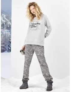 Pijama Sex And The City con pantalón estampado animal print