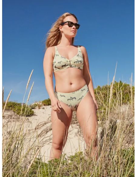 Top bikini capacidad sin foam copas C y D y braguita midi