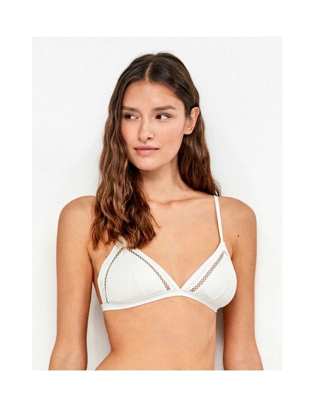 Top bikini triangular troquelado gisela
