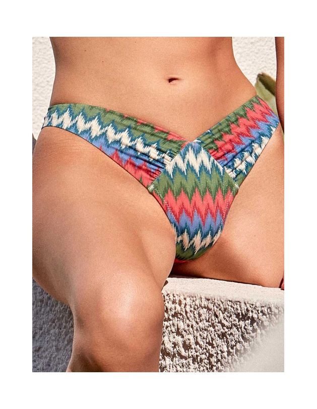 Braguita bikini brasileña corte V gisela