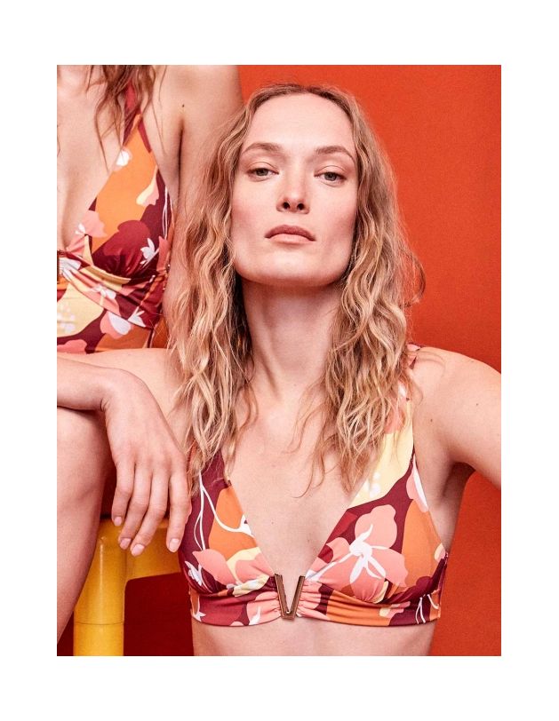 Top bikini triangular estampado geométrico gisela