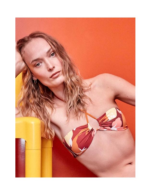 Top bikini bandeau retro geométrico sin aron...