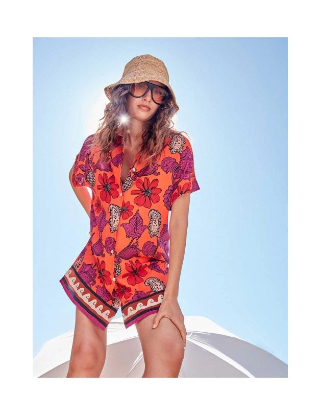 Camisola ligera con estampado floral tropical...