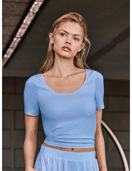 Camiseta con copa fija