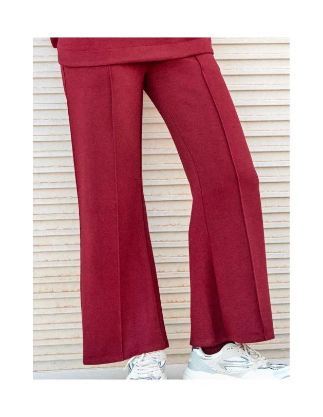 Pantalón largo pata ancha