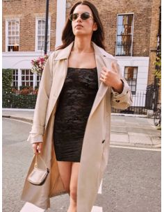 Vestido moldeador de encaje floral