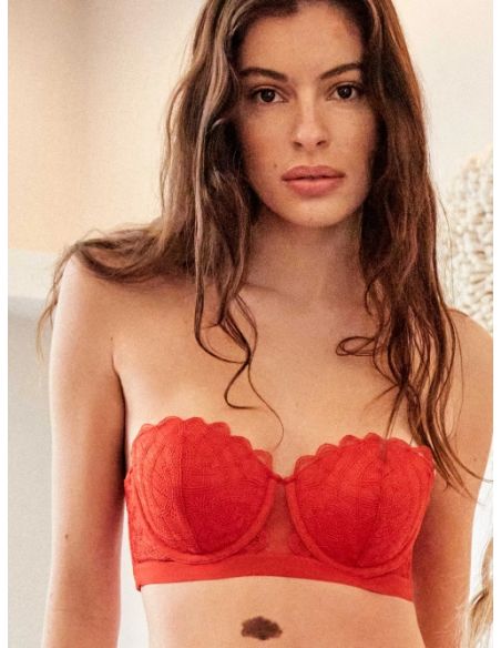 Sujetador bandeau encaje geométrico crudo rojo con aro foam tirantes desmontables