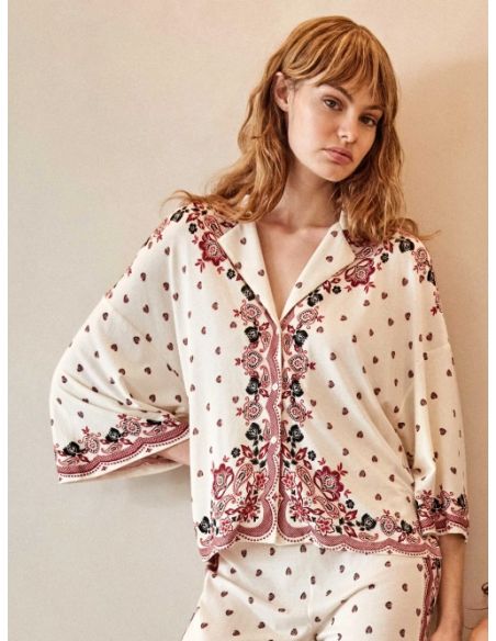 Camisa Hearts manga corta corazones y paisley