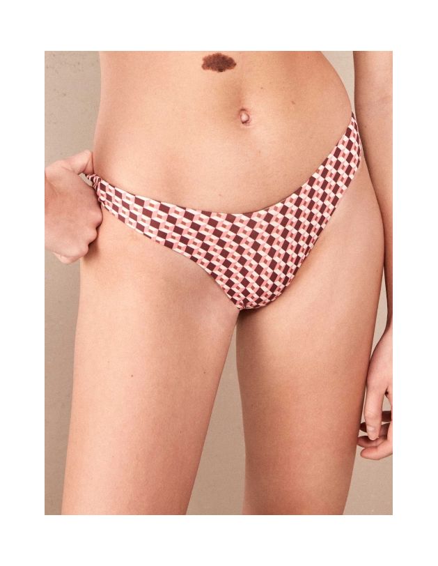 Braga bikini brasileña v Monogram Shells...