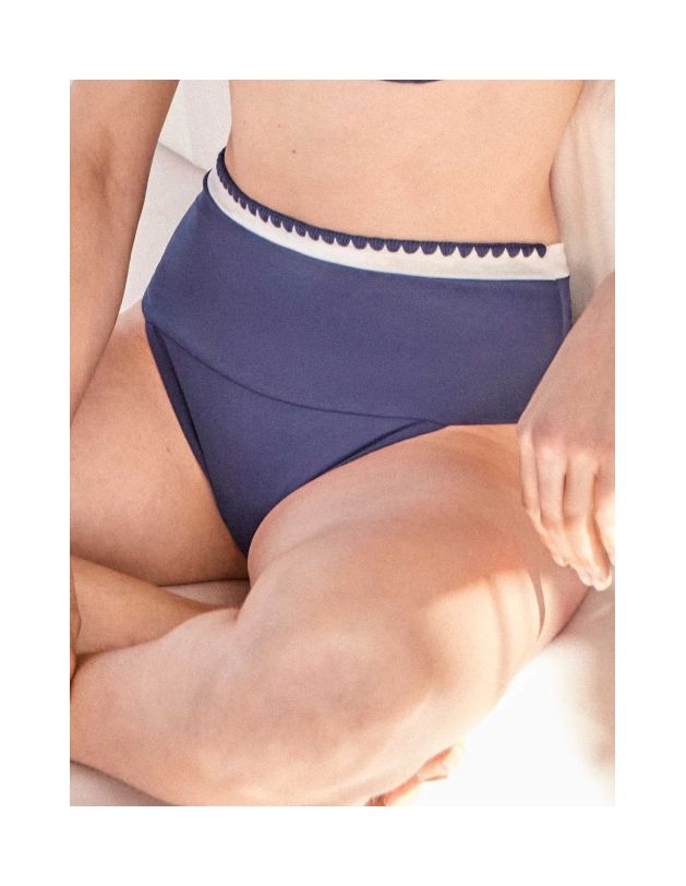 Braga bikini clásica multiposición New Marine...