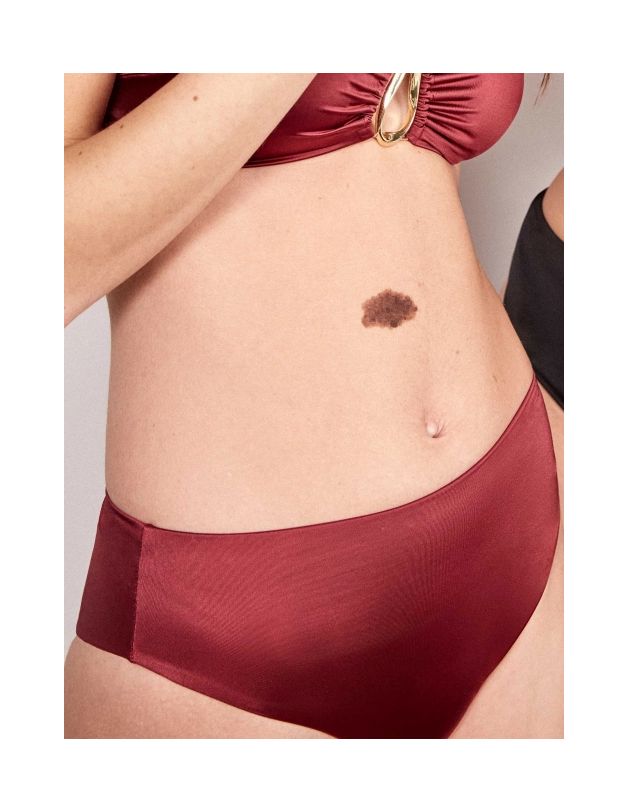 Braga bikini clásica alta Palo Santo granate negro
