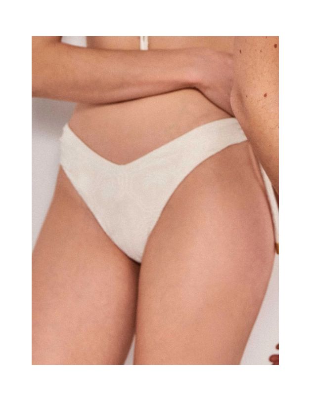 Braga bikini brasileña v Saltypalms estampado...