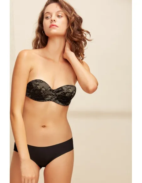 Sujetador adhesivo de encaje