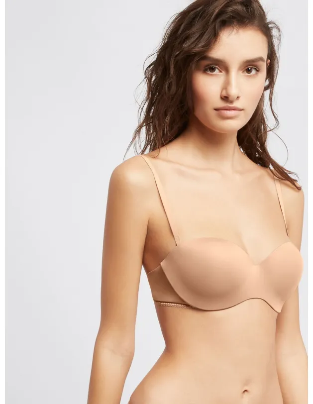 Sujetador desmontable con copas de microfibra...