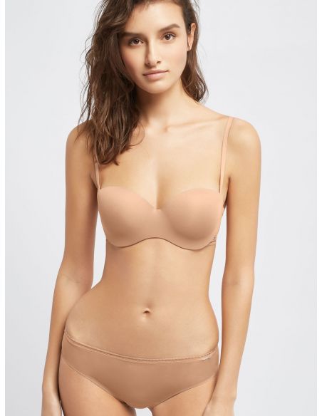 Conjunto Sujetador desmontable con copas de microfibra de Gisela.