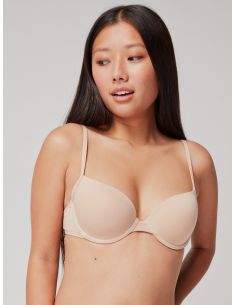 Sujetador con aro y foam de Gisela 2