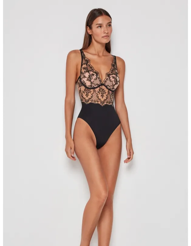 Conjunto body con aros tull encaje