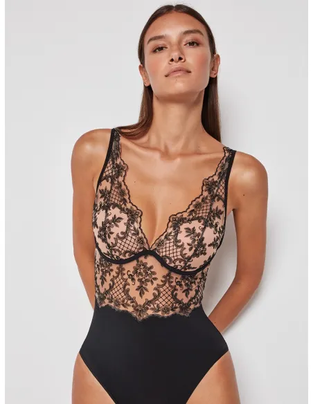Conjunto body con aros tull encaje